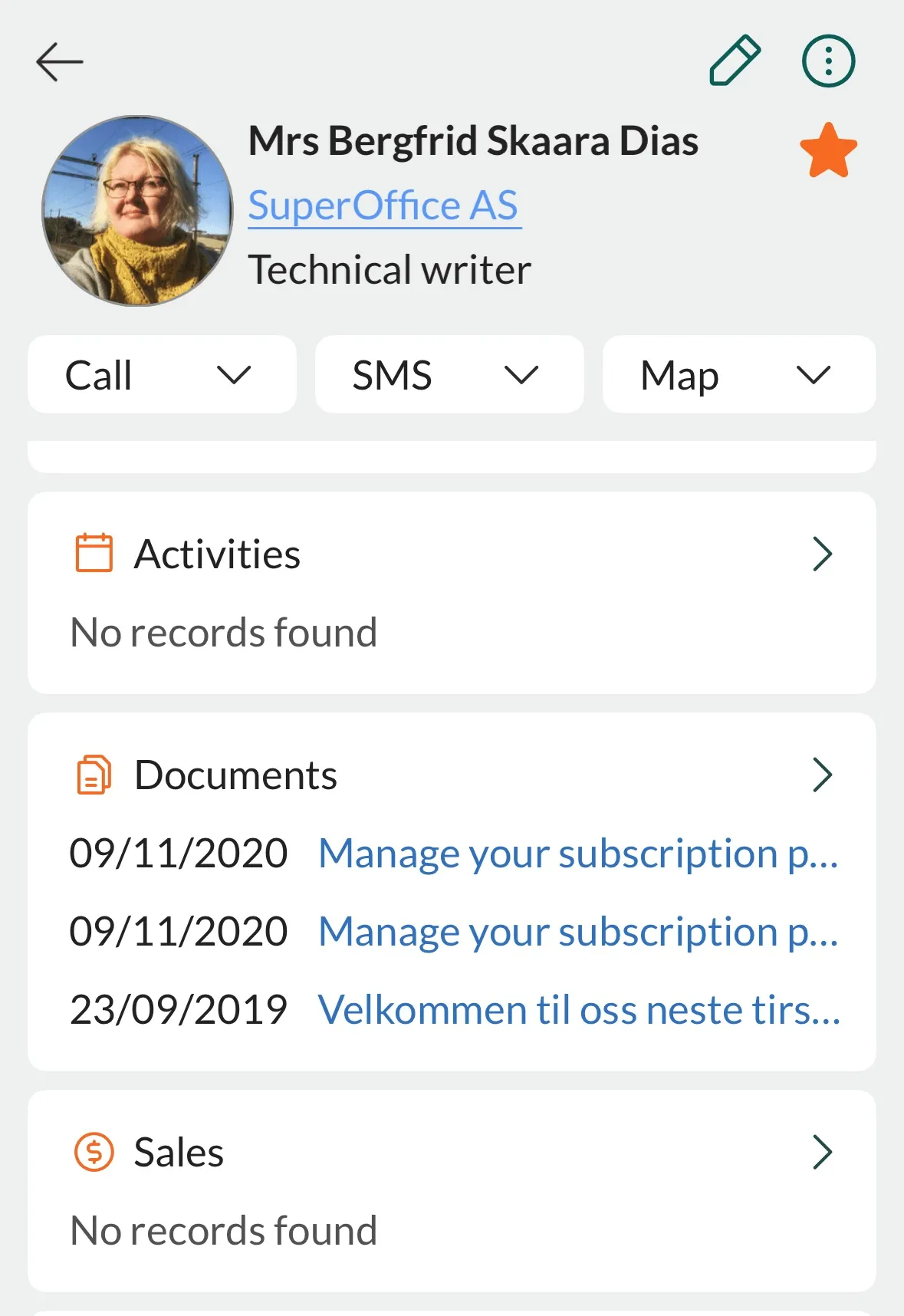 Mobile CRM: document section showing document entries in a contact card -app-screen
